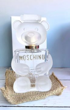 MOSCHINO